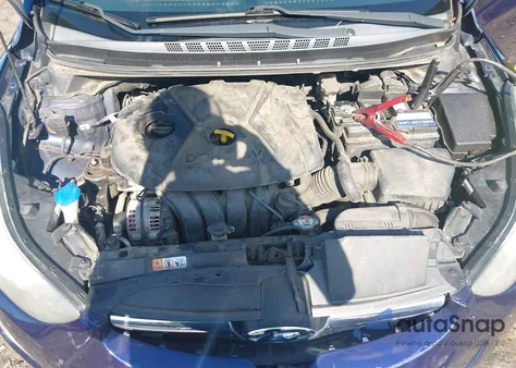 2014 Hyundai Elantra Se из США, поврежденный, VIN 5NPDH4AE3EH481853